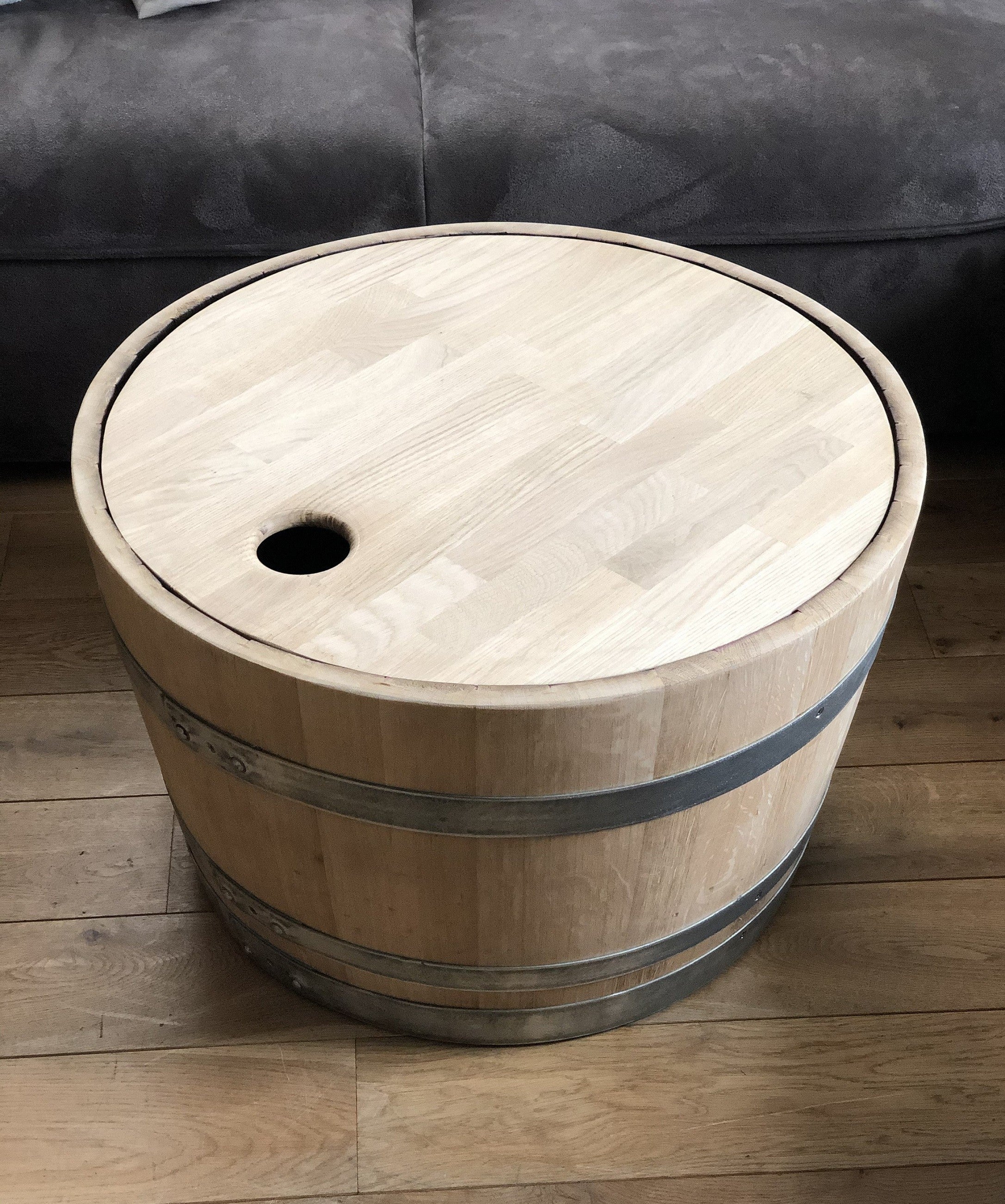 Weinfass Couchtisch mit Holzdeckel natur