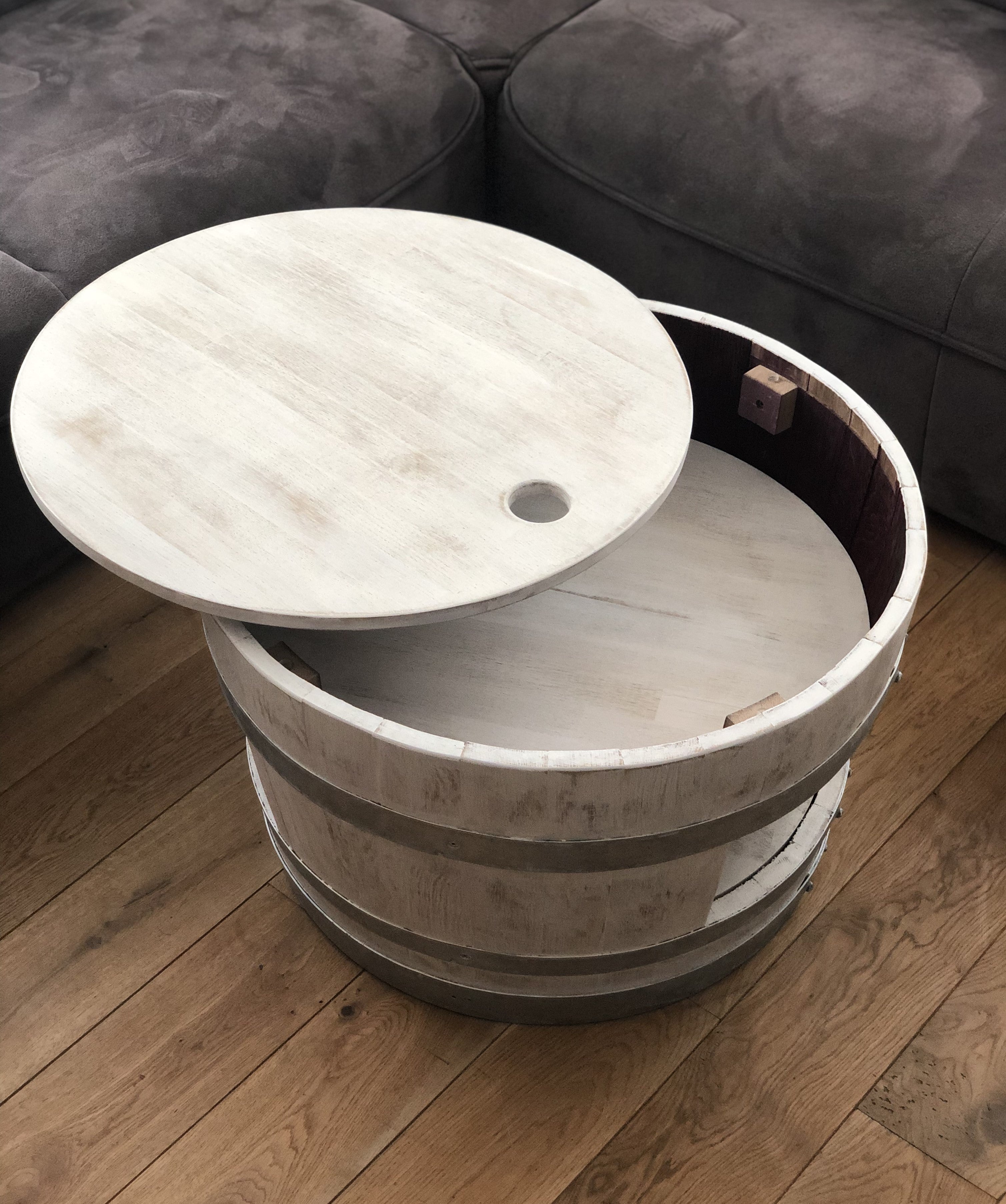 Weinfass Couchtisch mit Holzdeckel und Einlegeboden Shabby White