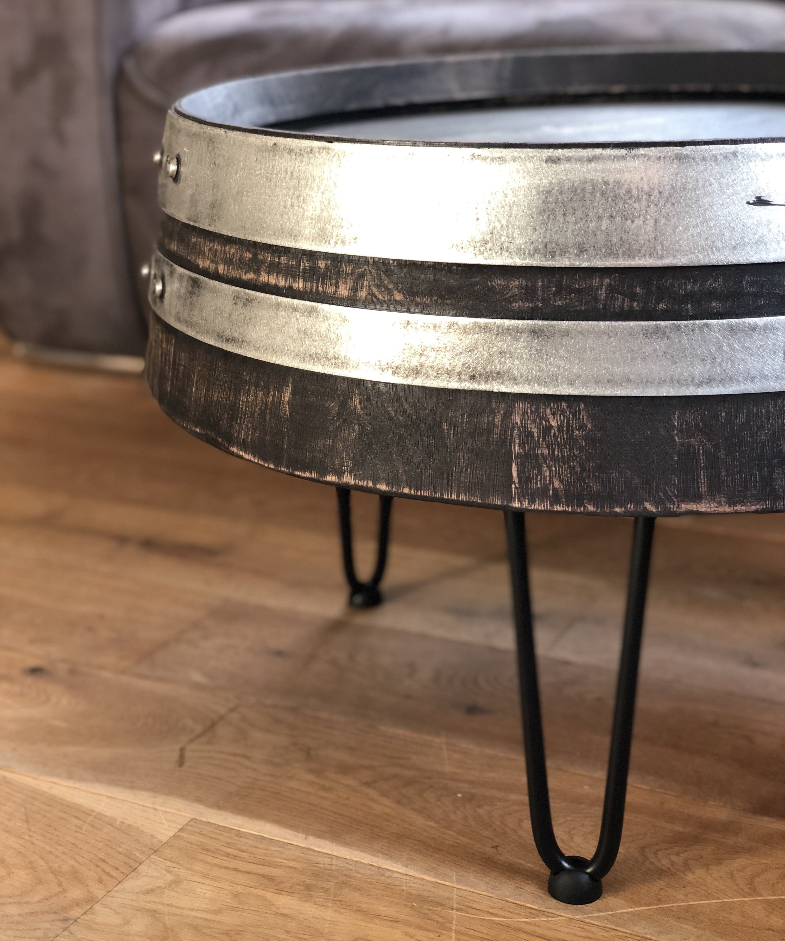 Weinfass Couchtisch Dreibein Shabby Black