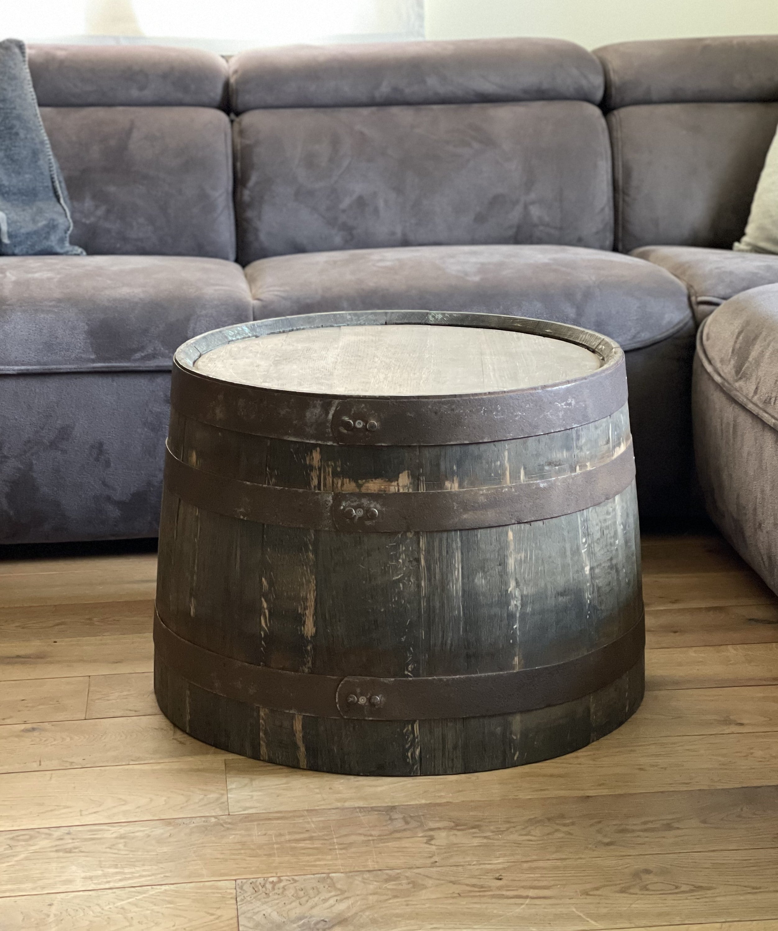 Whiskyfass Couchtisch