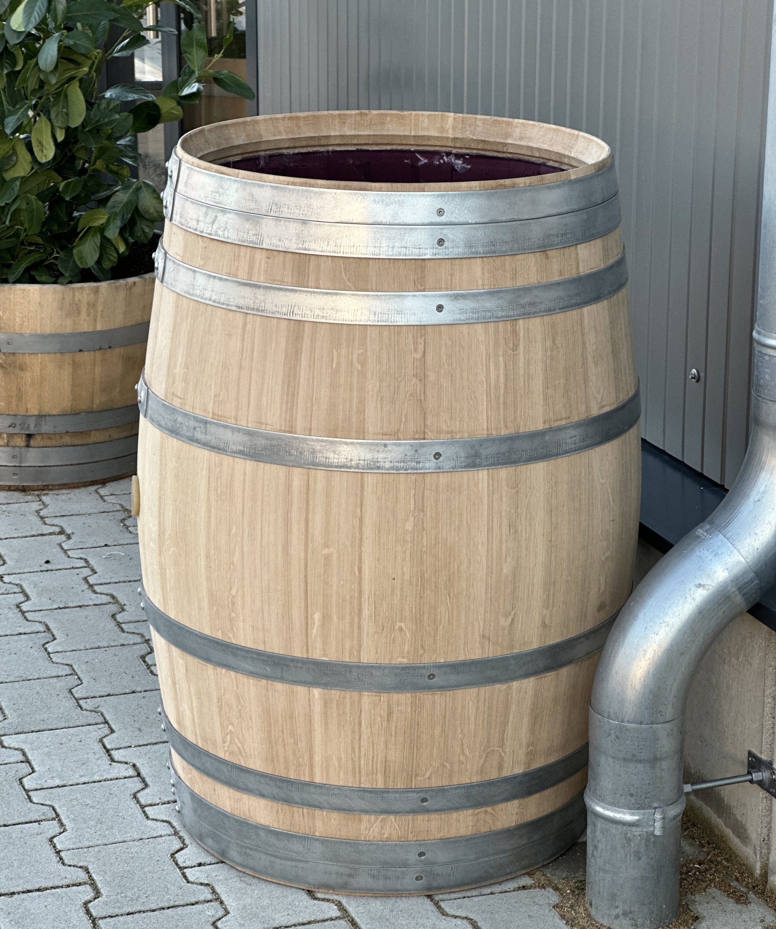 225 Liter Regentonne / Regenfass aus Weinfass