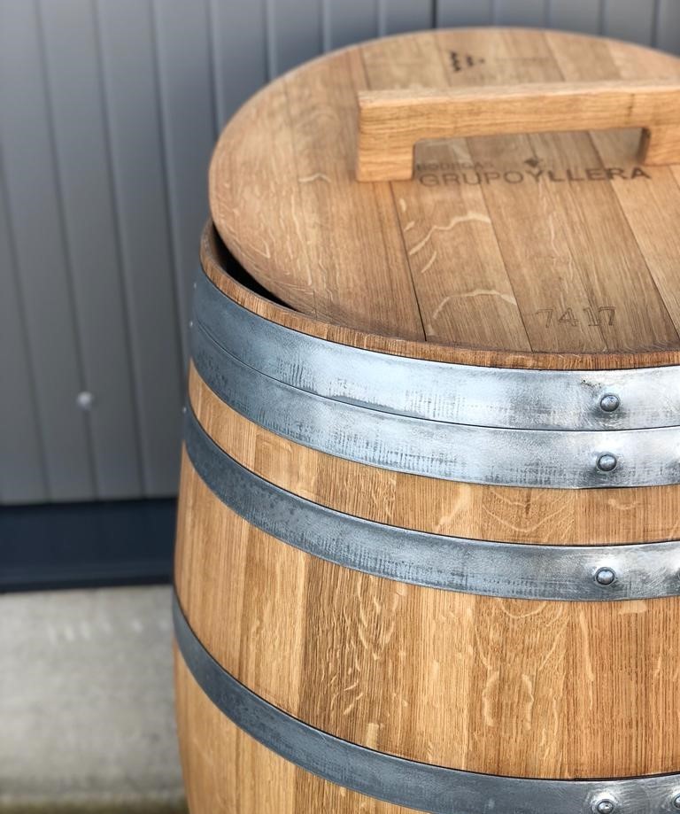 225 Liter Regentonne / Regenfass aus Weinfass