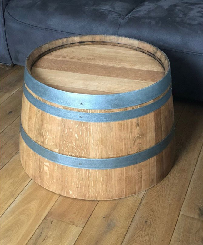 Weinfass Couchtisch geölt - halbes Weinfass