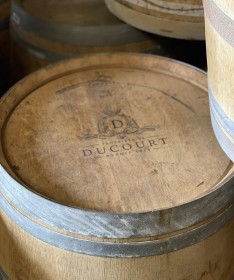Gebrauchtes Weinfass 225l "Ducourt"