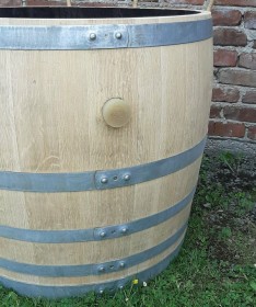Pflanzkübel aus 3/4 gebrauchtem 300l-Weinfass (220l)