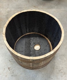 Pflanzkübel aus 1/2 gebrauchtem 190l-Whiskyfass (95l)