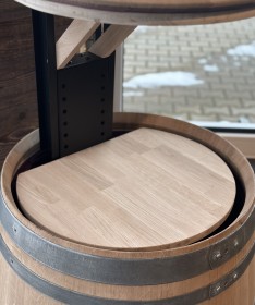 Weinfass Hausbar "Royal" mit ausfahrbarem Hubboden