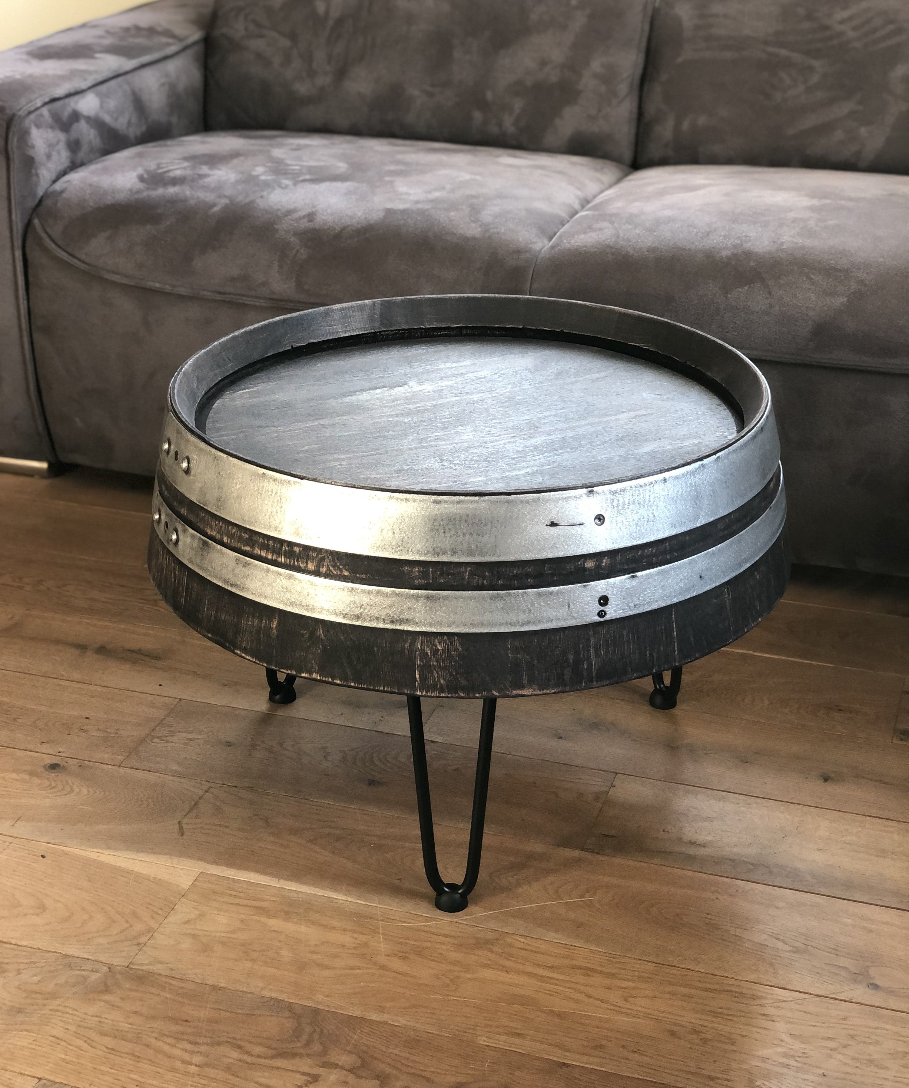 Weinfass Couchtisch Dreibein Shabby Black