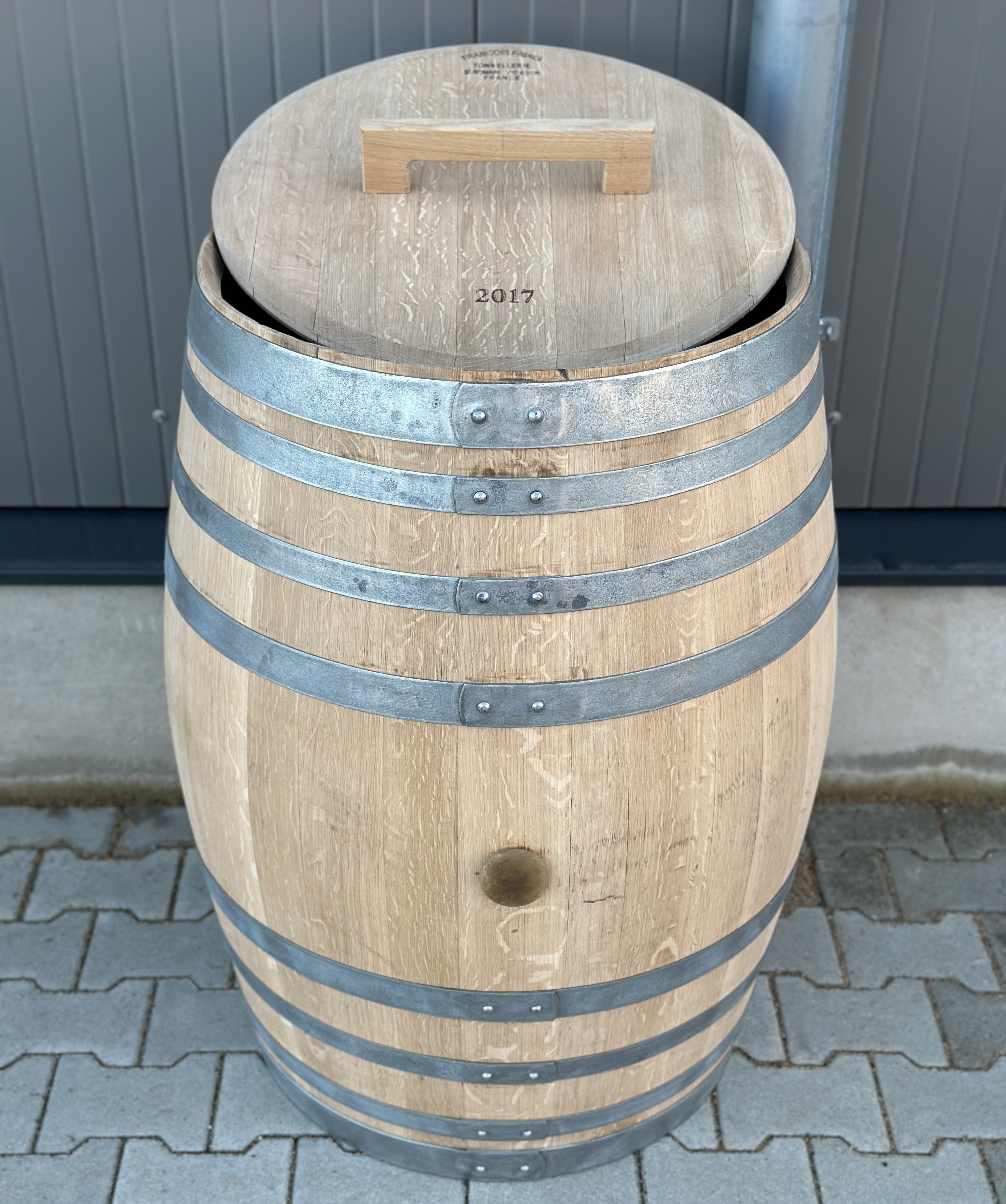 300 Liter Regentonne / Regenfass aus Weinfass