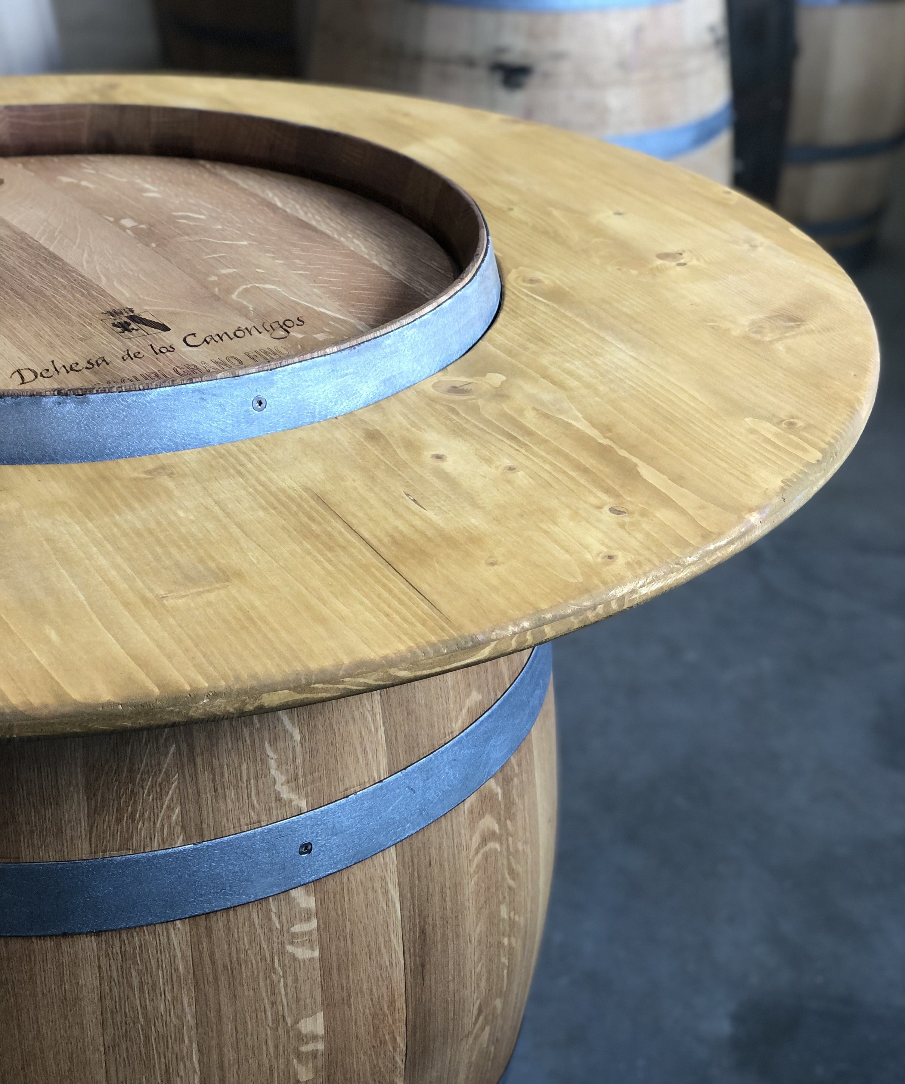 Stehtisch Deluxe geölt 300l 25er Ring