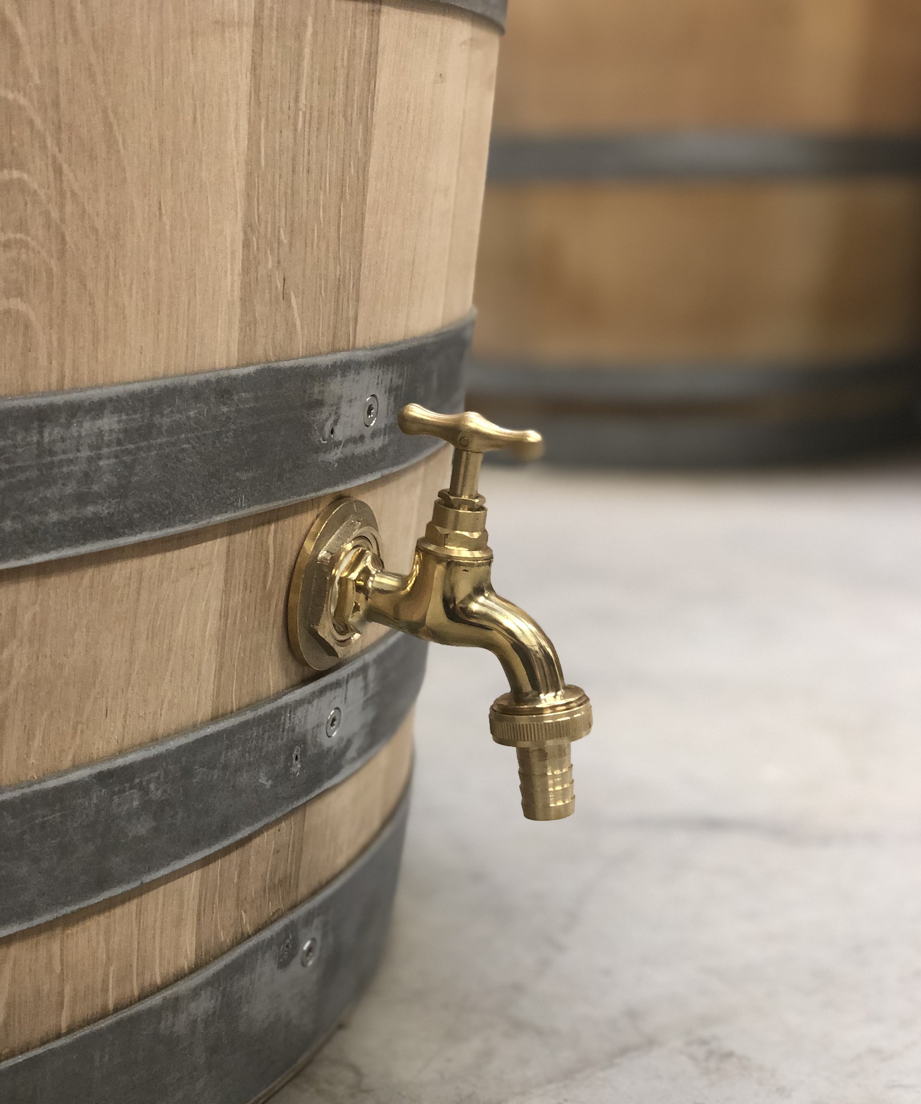 300 Liter Weinfass zum Eisbaden