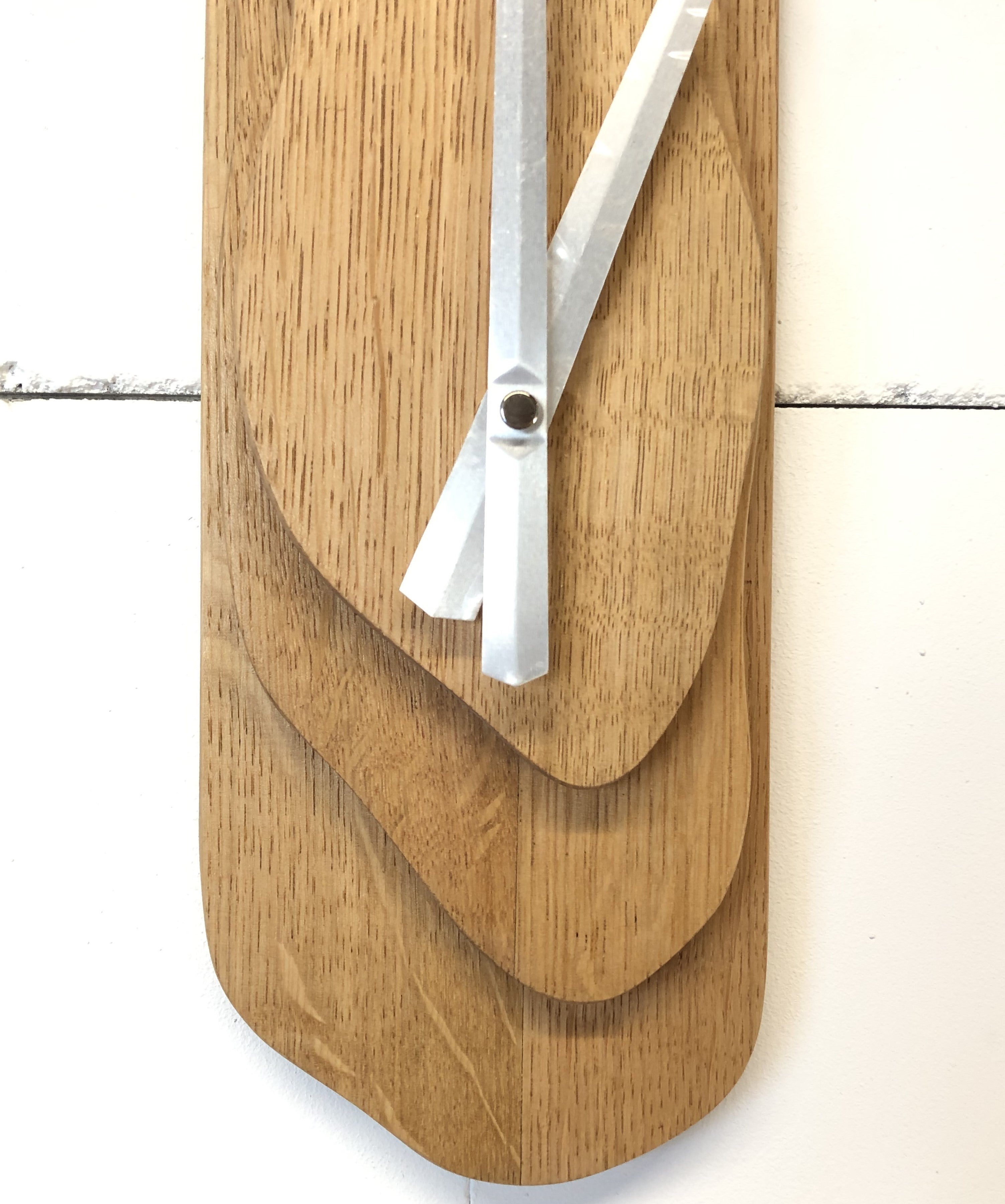 Wanduhr aus Weinfassholz