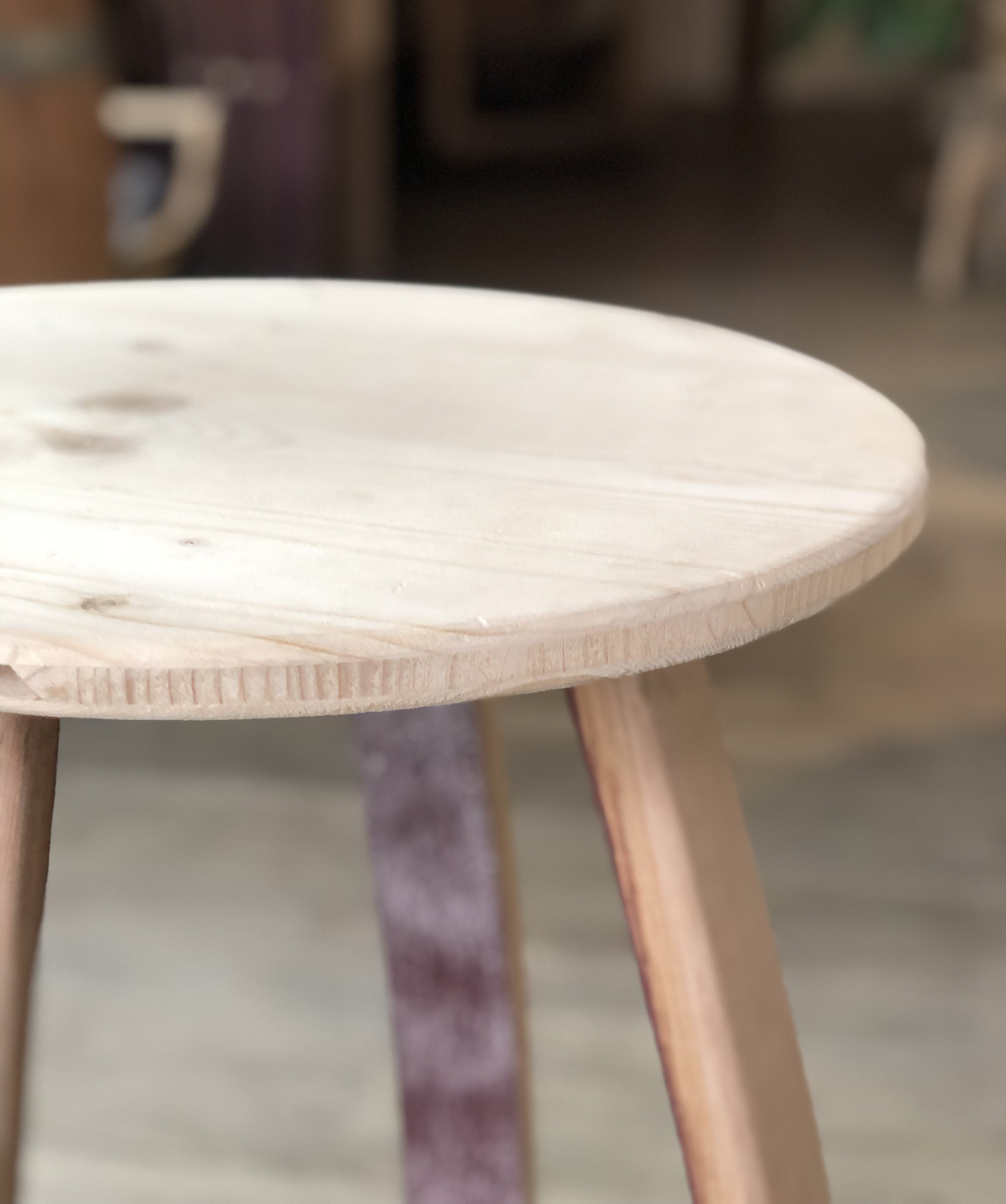 Barhocker aus Weinfassdauben "konvex"