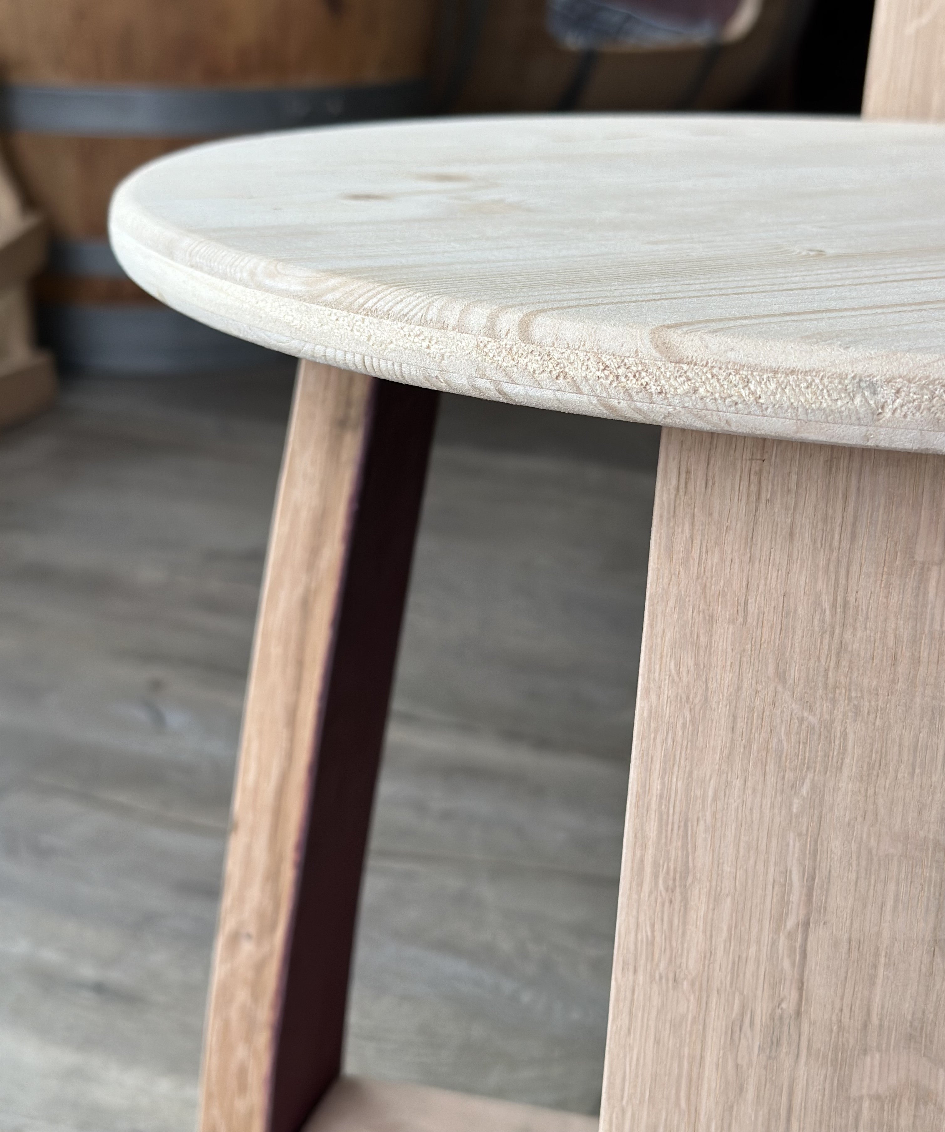 Hocker aus Weinfassdauben