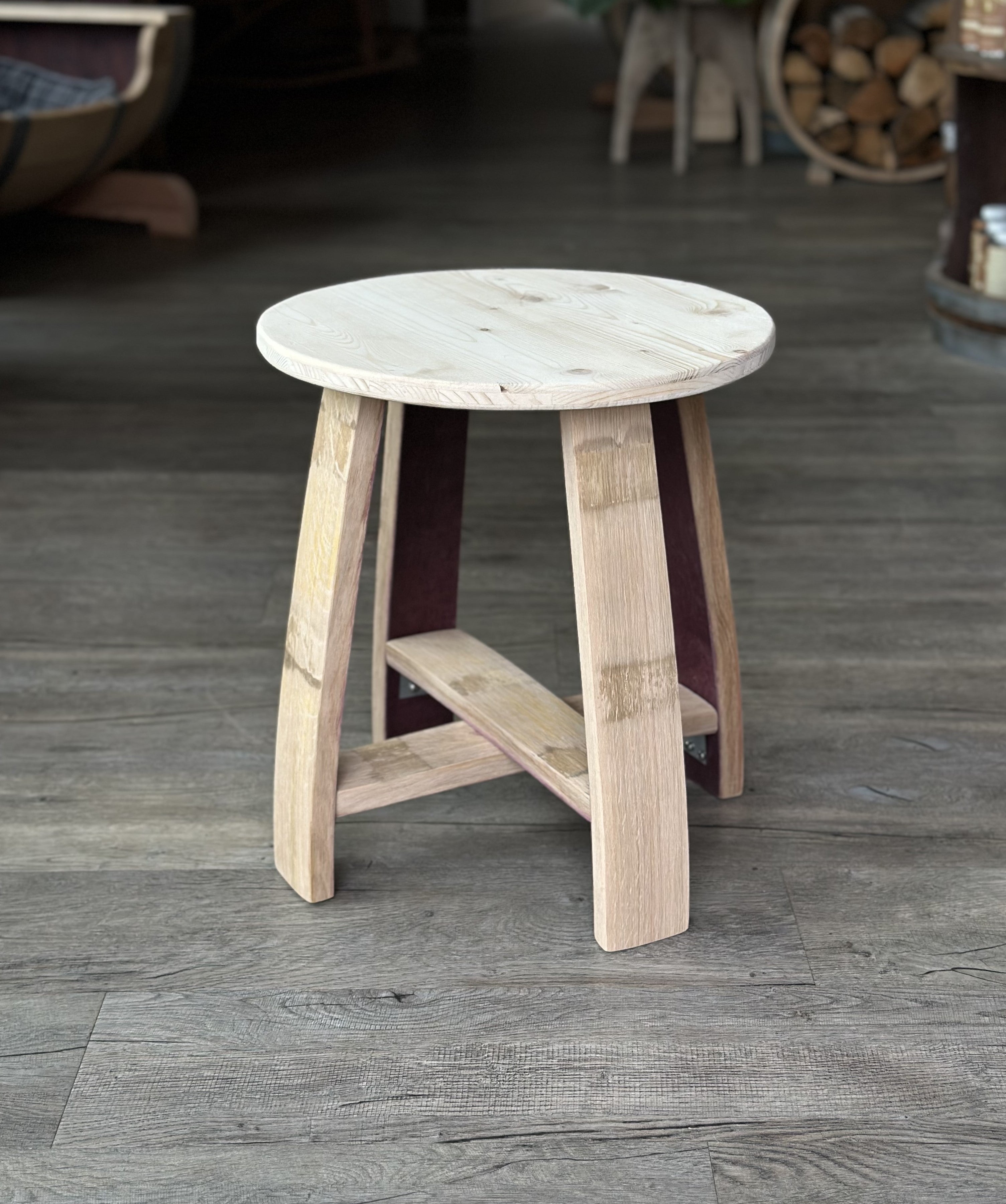 Hocker aus Weinfassdauben